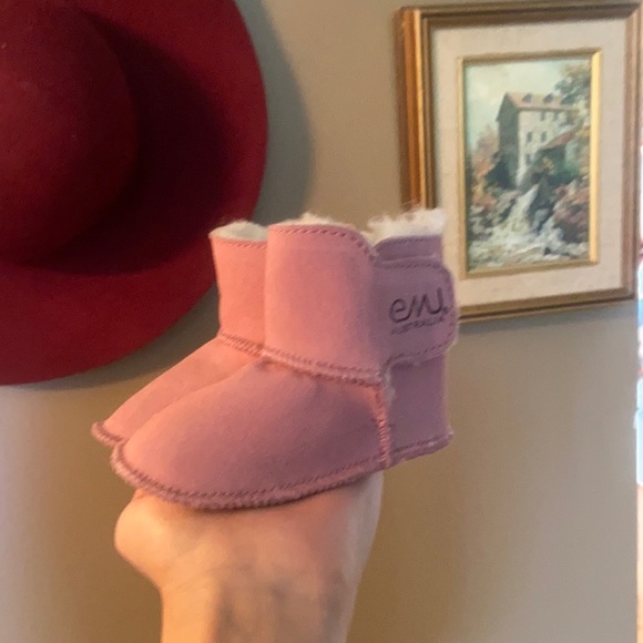 Emu Other - Emu baby boots